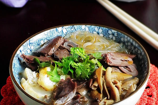 鸭血粉丝汤