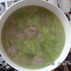 肉丸子丝瓜汤的做法[图]