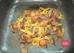 腊肉酸菜丝的做法图解5