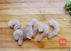 西兰花虾球蛋炒饭的做法图解2