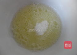 戚风蛋糕的做法图解5