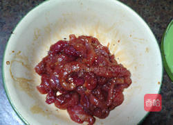 黄瓜炒肉的做法图解3