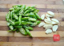 青椒炒牛肝菌的做法图解3