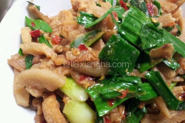 辣椒炒油渣