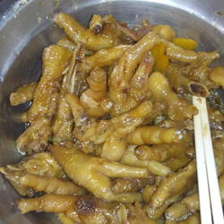 卤水鸡脚的做法[图]