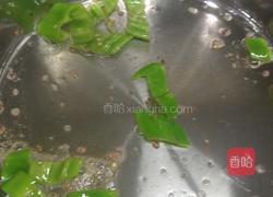 菠萝炒牛肉的做法图解6