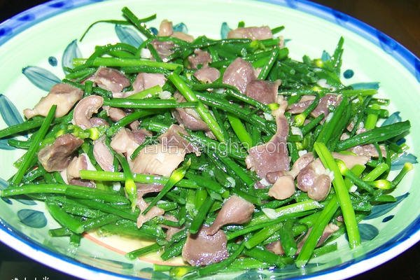 鸡胗炒韭花