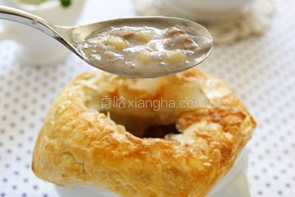 酥皮玉米浓汤