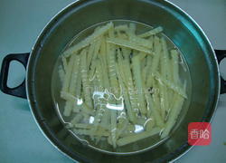 炸薯条的做法图解4