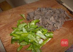 辣椒炒牛肉的做法图解3