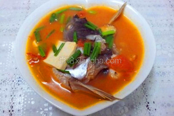 番茄鱼头豆腐汤
