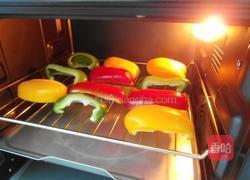 烤彩椒橄榄沙拉的做法图解3