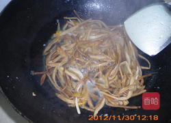 黄花菜烧鹌鹑蛋的做法图解10