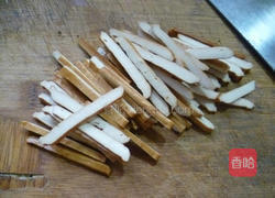 胡萝卜素炒面的做法图解4