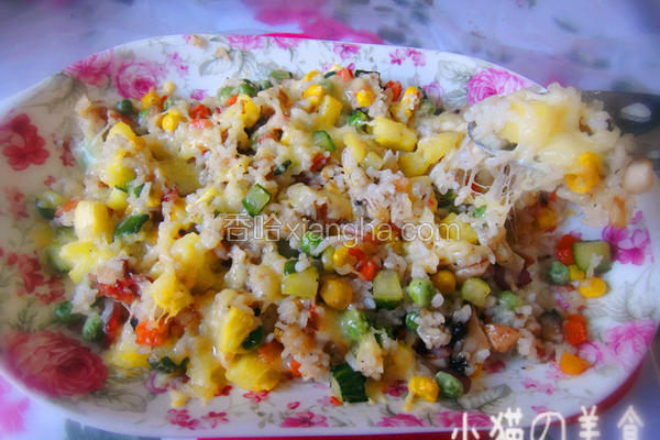 菠萝什锦焗饭