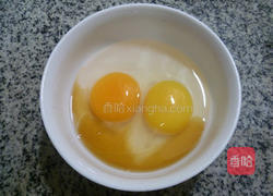 榨菜莴笋炒鸭蛋的做法图解2