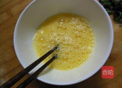 紫苏炒鸡蛋的做法图解4