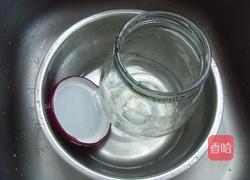 糖水黄桃的做法图解1