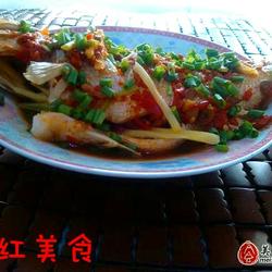 剁椒蒸鲈鱼的做法[图]