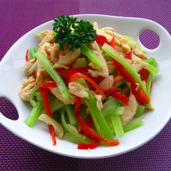 芹菜鸡丝的做法[图]