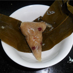 香糯红豆肉粽的做法[图]