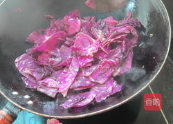 素炒紫色包菜的做法图解7