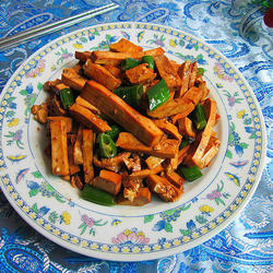 辣椒炒香干的做法[图]