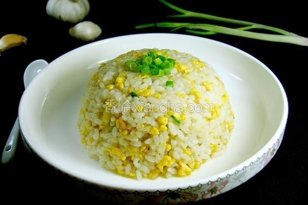 蒜香蛋炒饭