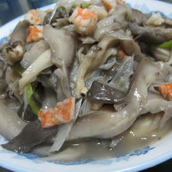 甜虾炒菇的做法[图]
