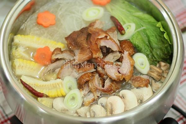 风味烤鸭火锅