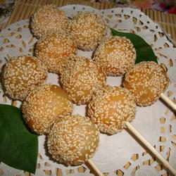 雪梨芝麻串的做法[图]
