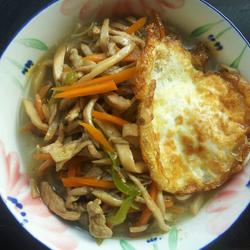 杏鲍菇肉丝面的做法[图]