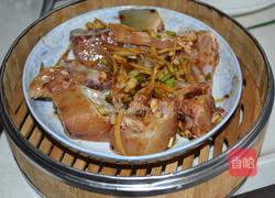 黄豆酱蒸鱼腩的做法图解3