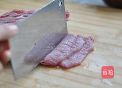 榨菜肉丝面的做法图解1