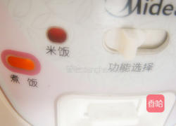 电饭煲蒸出的做法图解9