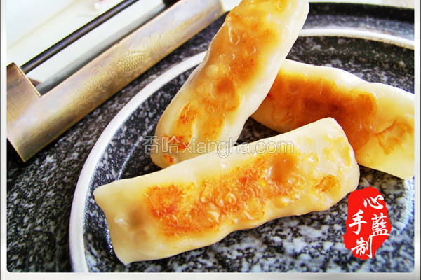 金底鲜肉锅贴