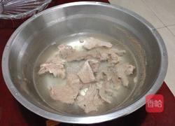 石斛芡实炖鱼胶的做法图解3