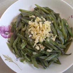 蒜蓉紫眉豆的做法[图]