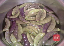 蒜蓉紫眉豆的做法图解3