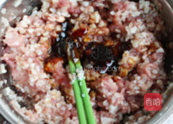 莲藕狮子头的做法图解6