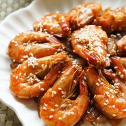 洋葱芝麻爆虾的做法[图]