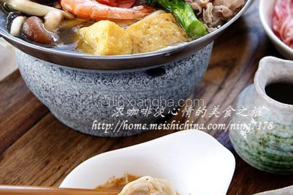 鸡腿浓汤火锅