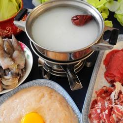 肉滑奶汤火锅的做法[图]