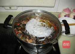 小鸡炖蘑菇的做法图解9