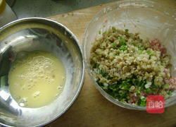 榨菜抄手的做法图解2