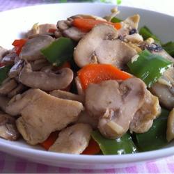 口蘑炒鸡肉的做法[图]