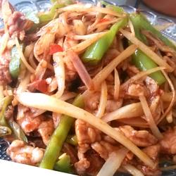 仔姜炒肉的做法[图]