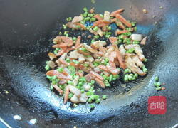 糯饭腊肉海苔卷的做法图解5