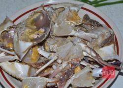 葱姜干炒蟹的做法图解3