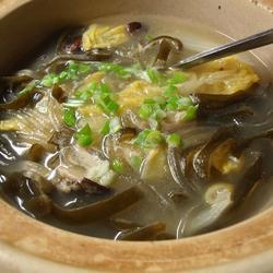砂锅白菜海带汤的做法[图]